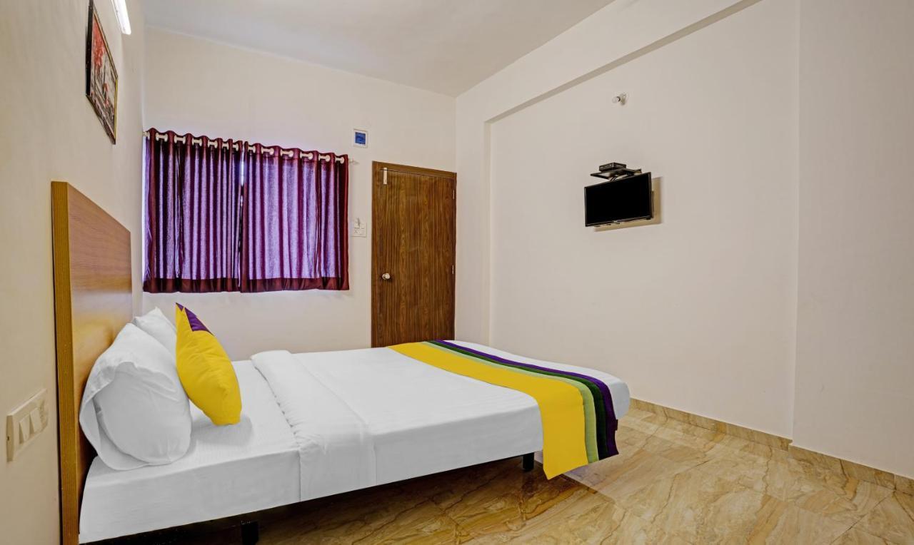 נאסיק Itsy Hotels Flowers Park מראה חיצוני תמונה