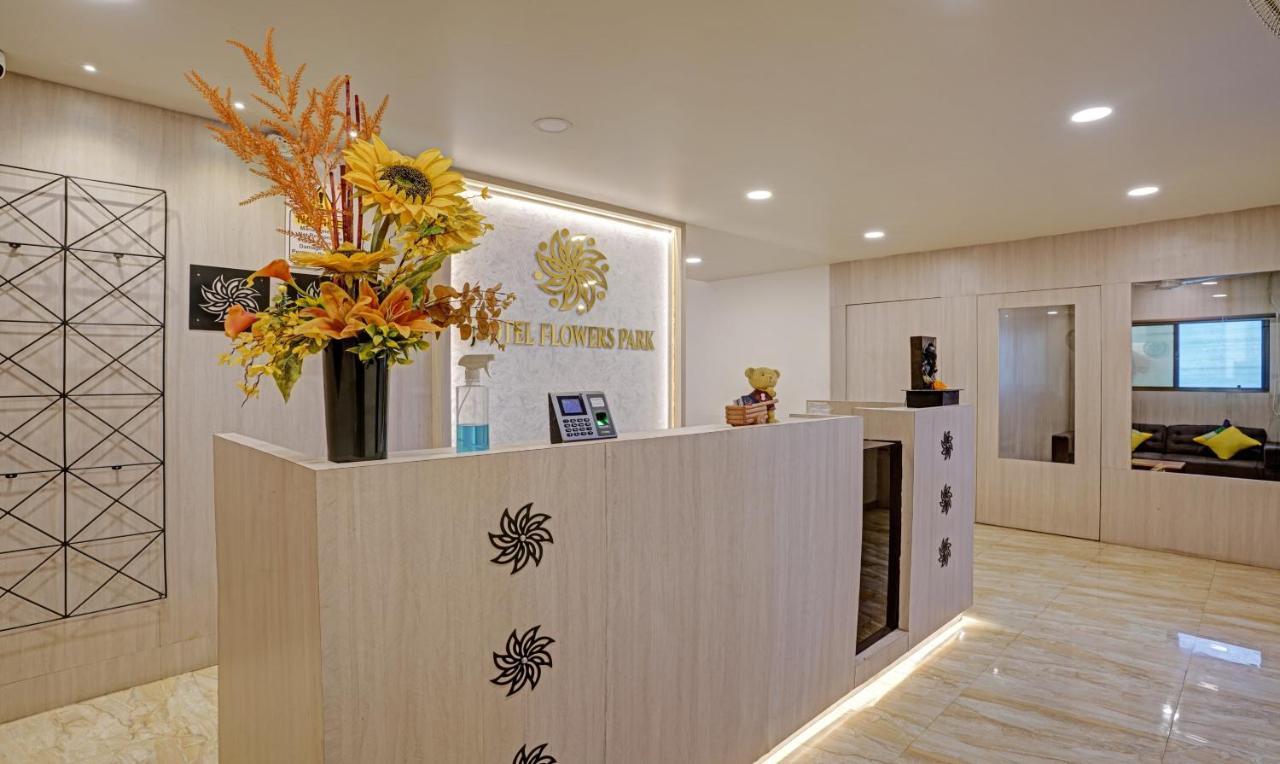 נאסיק Itsy Hotels Flowers Park מראה חיצוני תמונה