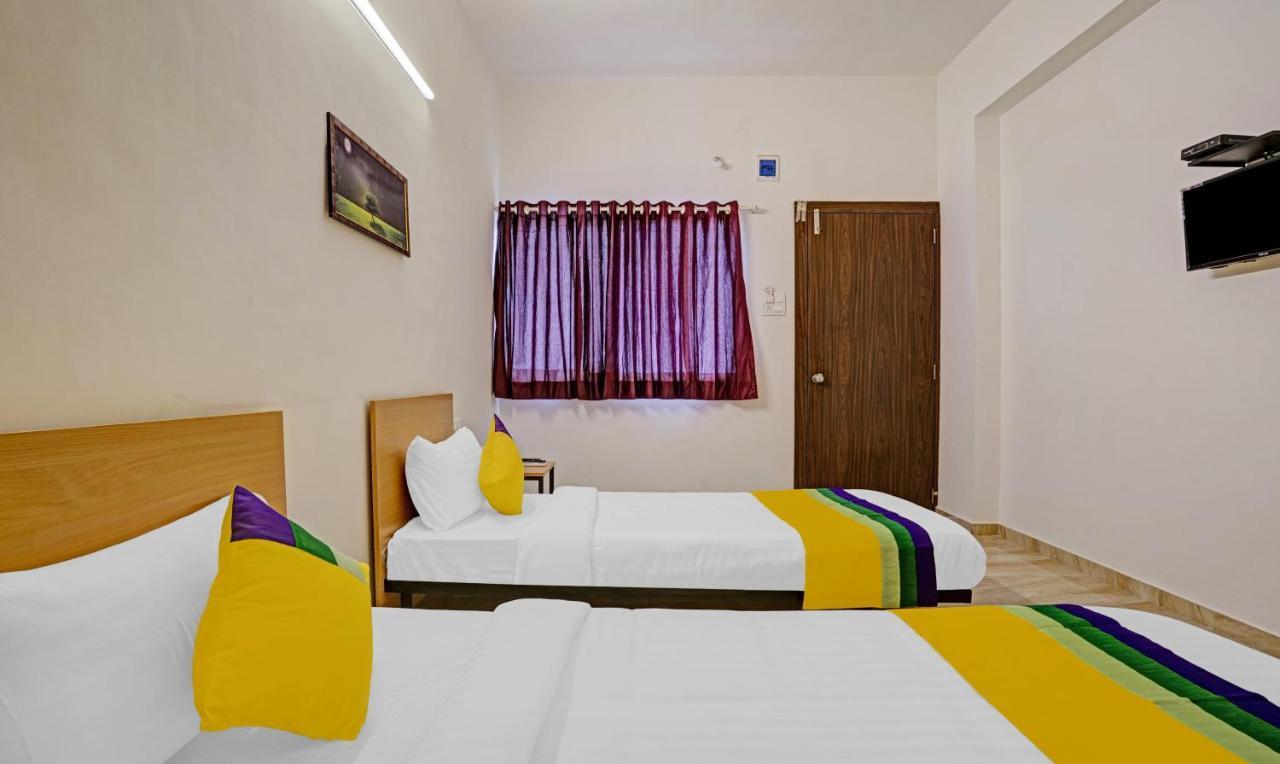נאסיק Itsy Hotels Flowers Park מראה חיצוני תמונה
