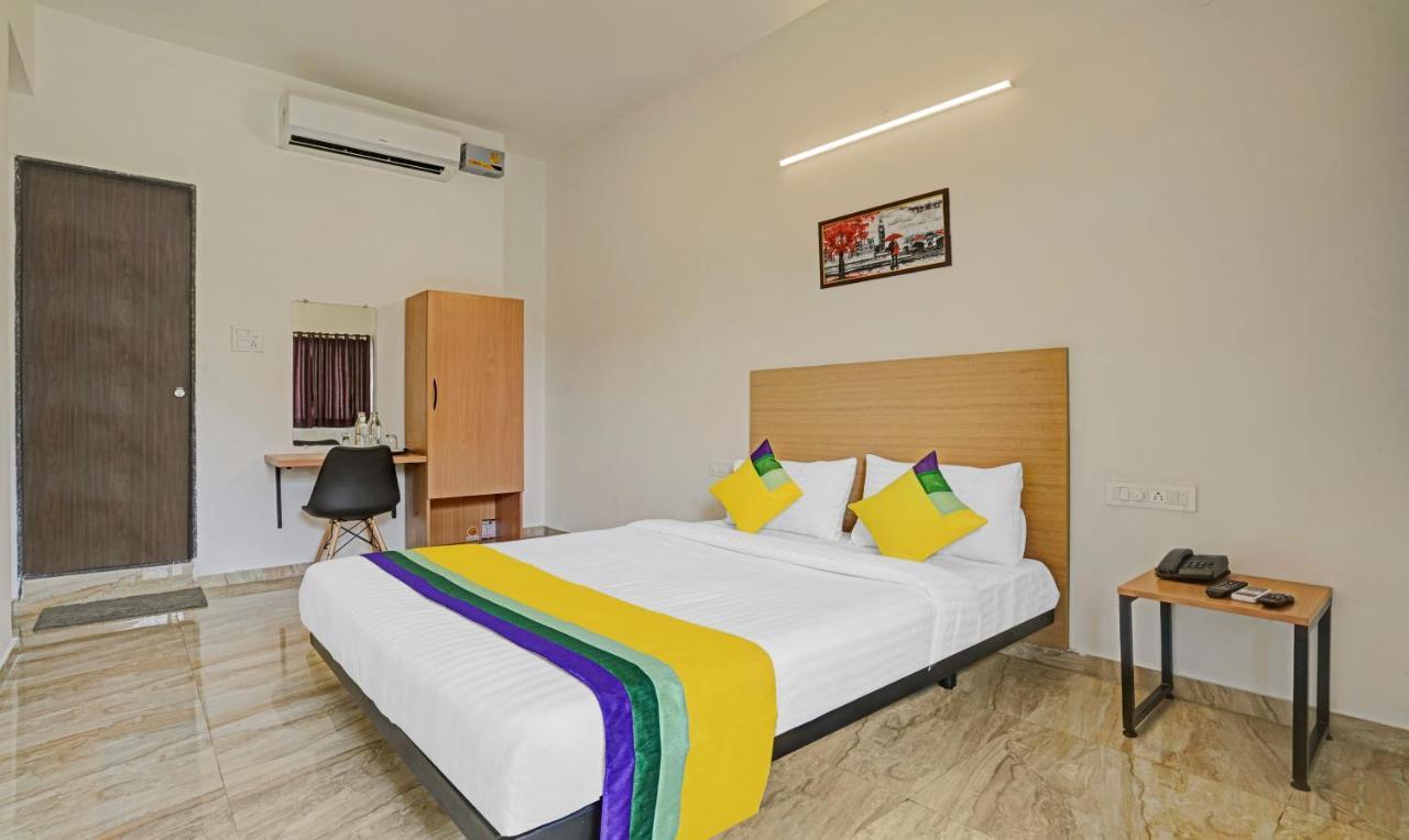 נאסיק Itsy Hotels Flowers Park מראה חיצוני תמונה